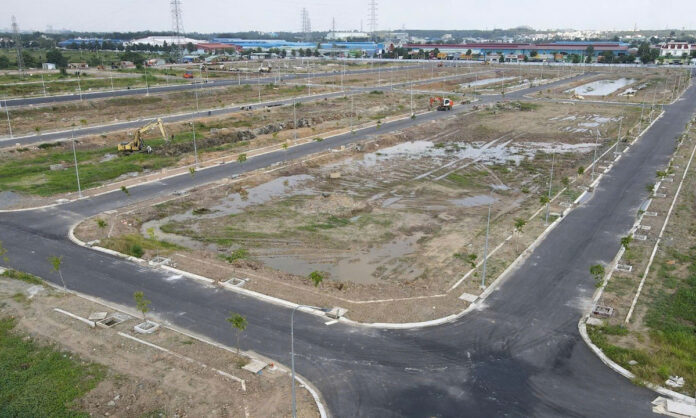 Đất Nền Hỗn Loạn: Khoảng Trống Pháp Lý Mở Đường Cho Lừa Đảo?