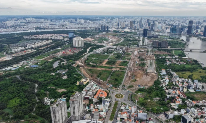 TP.HCM siết tiến độ đấu giá 50 lô đất kỳ vọng thu 97.000 tỷ