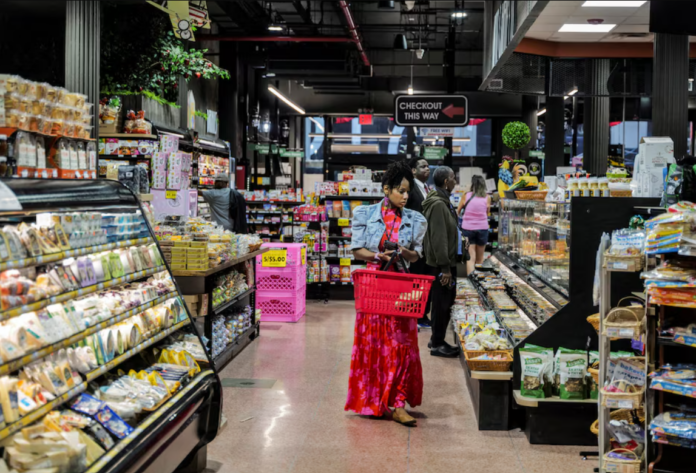 GDP Mỹ quý III tăng 3,4%: Động lực từ AI và rủi ro lạm phát