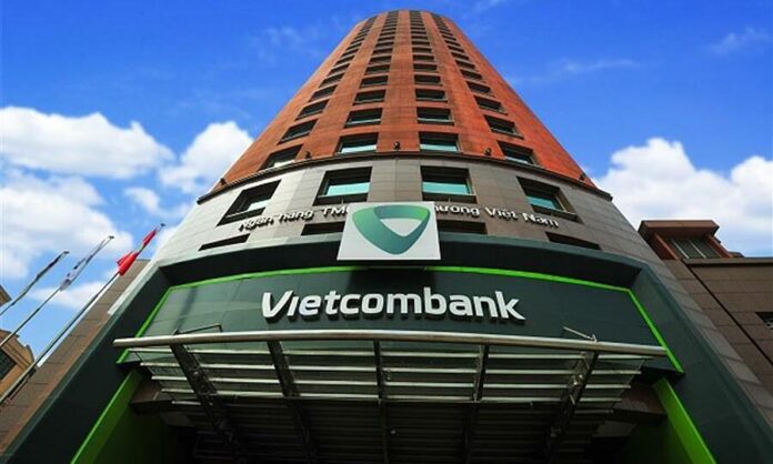 Vietcombank lãi 40.440 tỷ đồng: Giữ vị thế quán quân toàn ngành